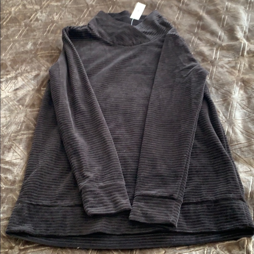 Joe Fresh Active Top